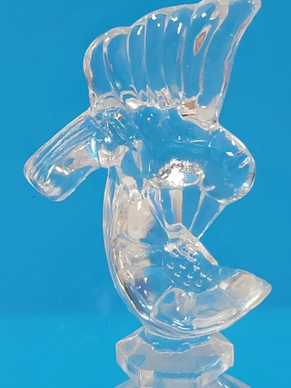 Vintage Etched And Sculpted Clear Glass Hummingbird  Bell Scalloped Edge